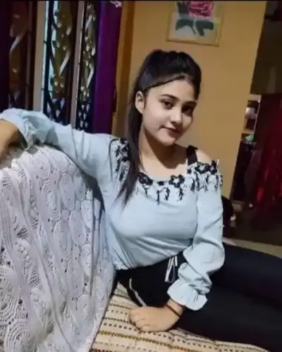 Call Girls Service in Upleta